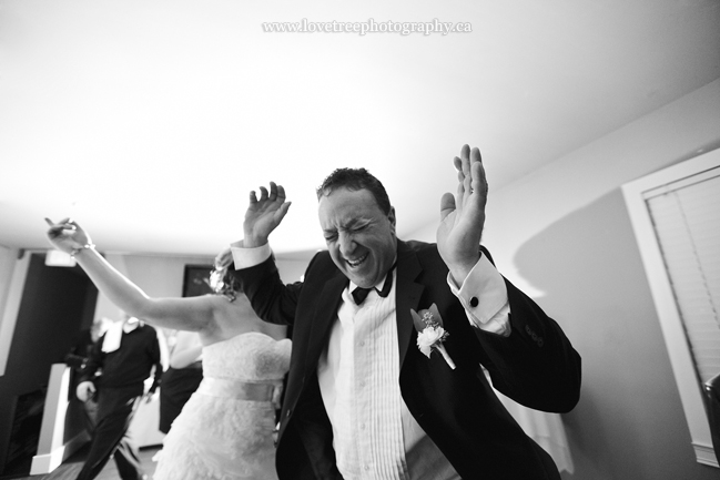 funny wedding pictures; image by www.lovetreephotography.ca