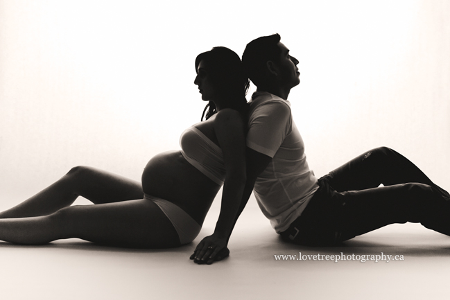 maternity silhouettes | image by Burnaby Maternity photographer www.lovetreephotography.ca