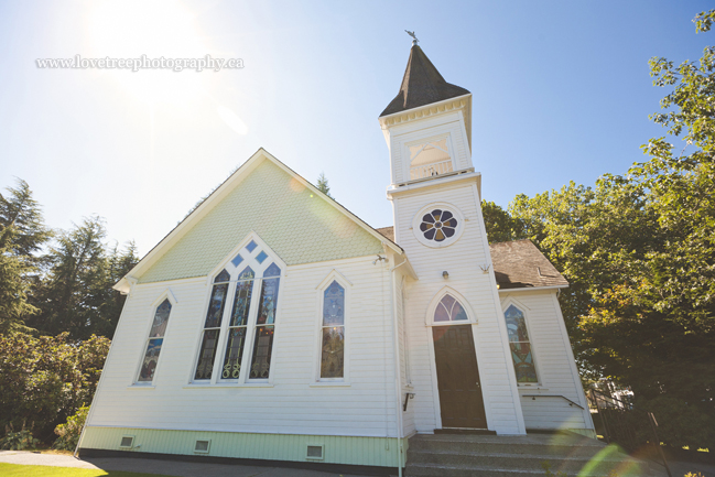 minoru chapel | richmond BC | by vancouver wedding photographers Love Tree Photography