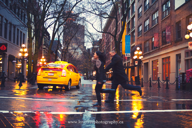 gastown engagement session | image by gastown wedding photographer www.lovetreephotography.ca