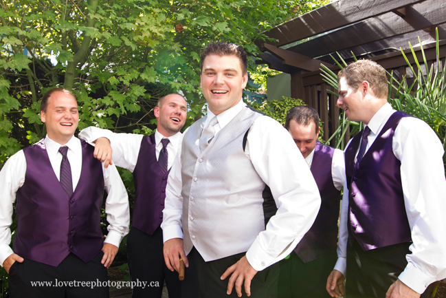 casual portraits of the groom and groomsmen in vancouver bc; image by www.lovetreephotography.ca