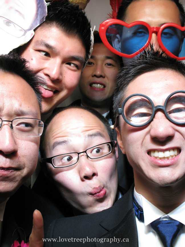 wedding fun and photo booth rentals | www.lovetreephotography.ca