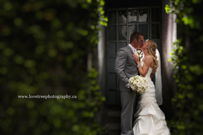 romantic and dreamy wedding portraits by www.lovetreephotography.ca