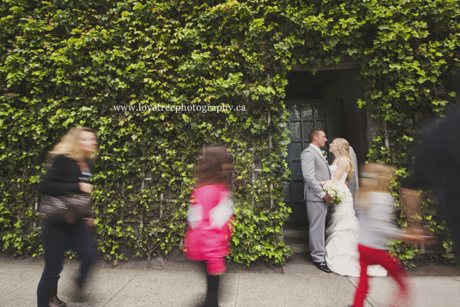 dramatic wedding portraits by vancouver wedding photographer www.lovetreephotography.ca