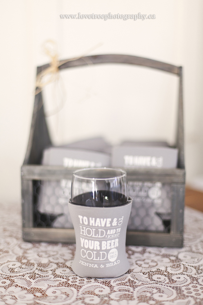 Drink holder wedding favors | image by vancouver wedding photographer www.lovetreephotography.ca