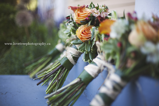 rustic wedding flowers | image by vancouver wedding photographer www.lovetreephotography.ca