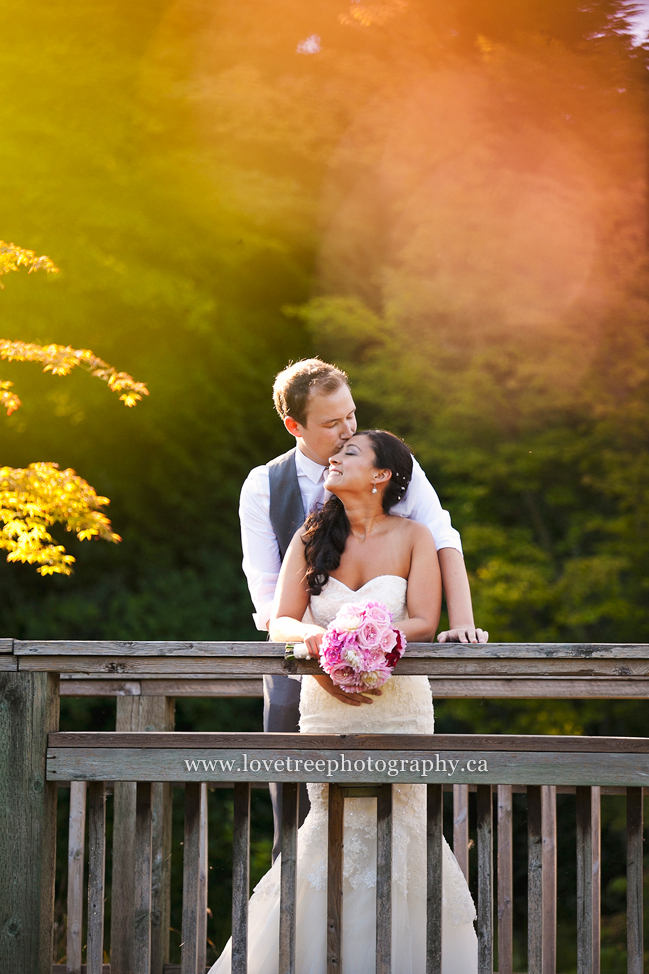 creative and colourful wedding portraits by www.lovetreephotography.ca
