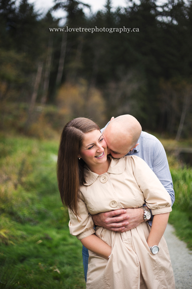 tri-cities wedding photographer | engagement session at minnekhada lake