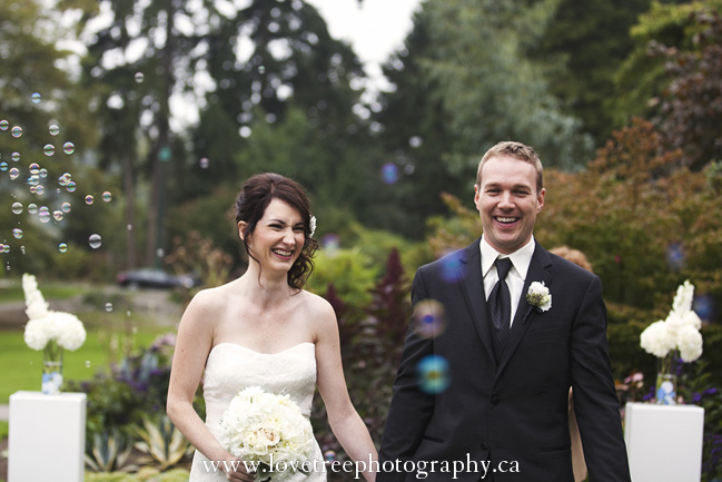 Weddings in Stanley Park | Vancouver wedding photographer Love Tree Photography