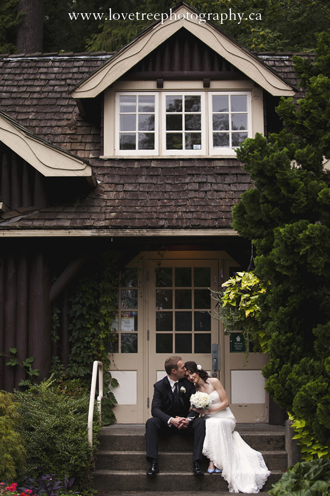 Weddings in Stanley Park | Vancouver wedding photographer Love Tree Photography