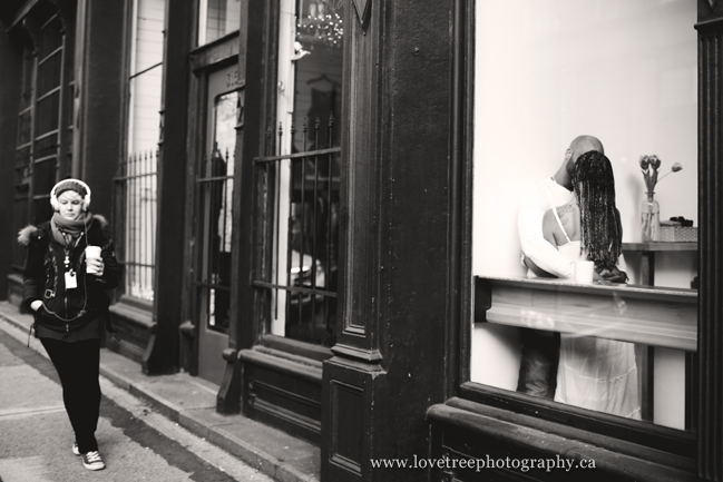 an engagement session in a gastown coffee car