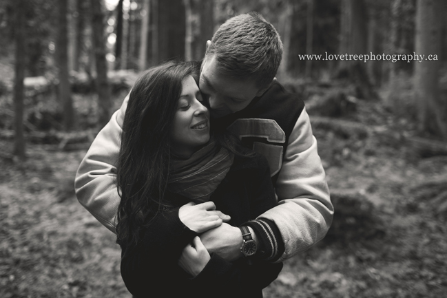 intimate engagement session in vancouver
