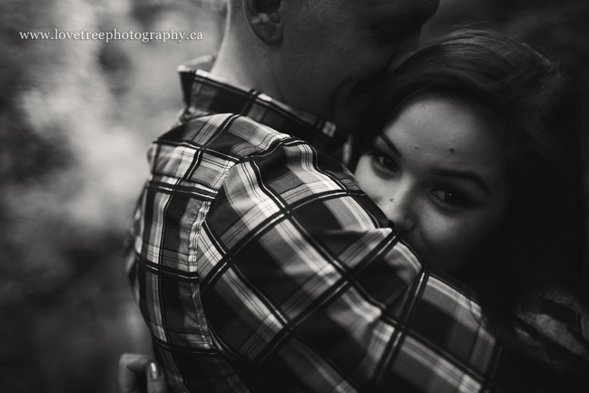 wreck-beach-engagement-015