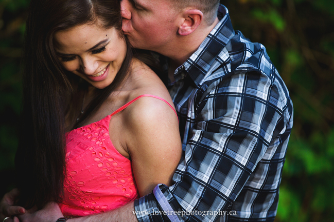 wreck-beach-engagement-017